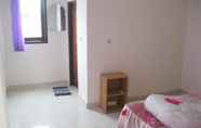 Bedroom 3 Family Surf Homestay Gerupuk