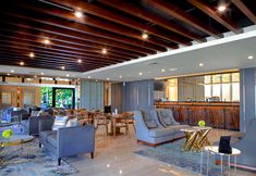 Lobby 4 Hotel Dafam Pacific Caesar Surabaya