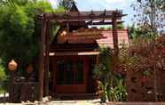 ภายนอกอาคาร 2 Phuengnang Homestay