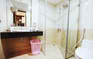 Toilet Kamar 4 Hanoi Must-stay Apartment