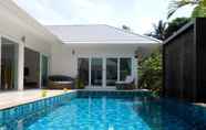 Swimming Pool 2 Tai Tara Villa 4