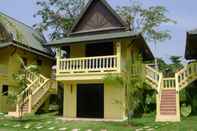 Exterior Chez Charly Bungalows & Rooms