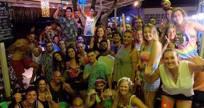 สิ่งอำนวยความสะดวกด้านความบันเทิง Smile Hostel Koh Phangan