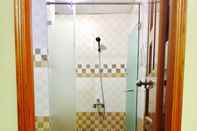 Phòng tắm bên trong Tan Thu Do Hotel