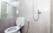 Toilet Kamar 7 Apartemen Gading Nias by VIP Property