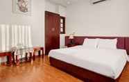 Bedroom 3 Tin Tin Hotel Spa and Massage