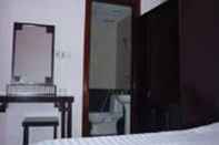 Toilet Kamar Lux Hotel Hue