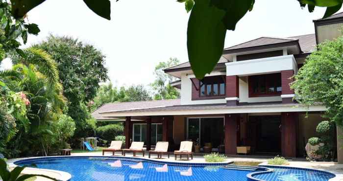 ภายนอกอาคาร 8 Bedroom Luxury Villa with Private Pool