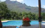 สระว่ายน้ำ 3 Magnificent Mountains View Retreat with Private Swimming Pool