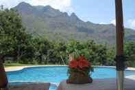 Swimming Pool Magnificent Mountains View Retreat with Private Swimming Pool