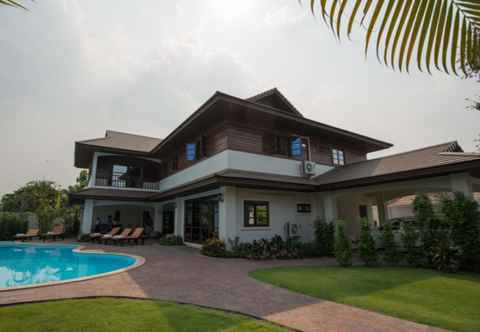 ภายนอกอาคาร 7 Bedroom Luxury Villa with Private Pool