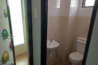 Toilet Kamar Seven Hotel