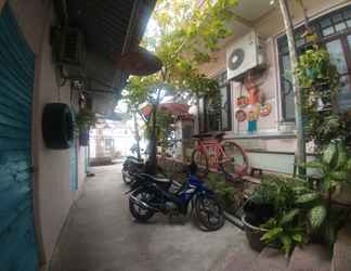 Sảnh chờ 2 Nha Chung Hostel