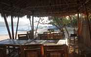 ร้านอาหาร 3 Avatar Raja Bungalows Gili Asahan