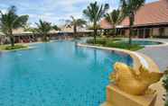 Kolam Renang 5 Ao Chalong Villa Resort and Spa