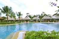 Kolam Renang Ao Chalong Villa Resort and Spa