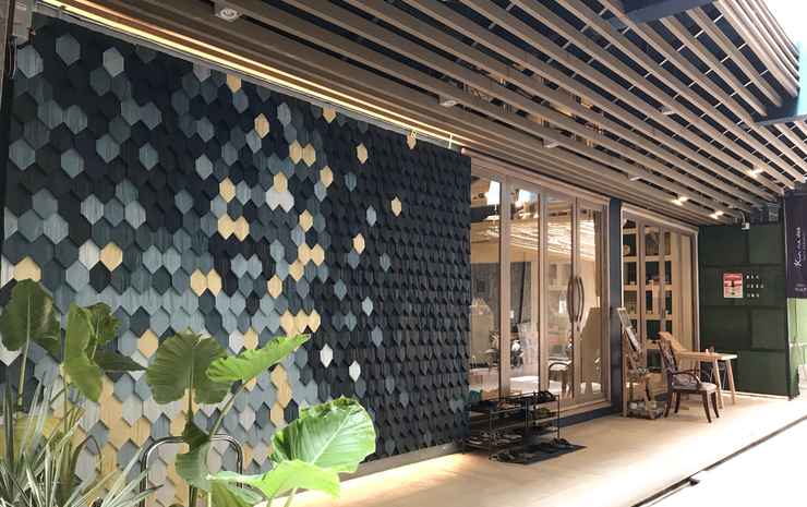 Kinnon Hostel + Coworking + Cafe