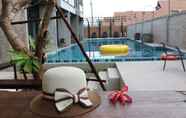 Swimming Pool 6 The Smile Loft HuaHin