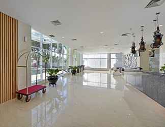 Sảnh chờ 2 Whiz Prime Hotel Sudirman Cilacap