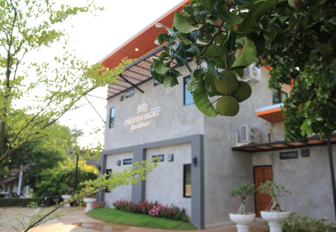 Exterior Pagoda Sight Residence