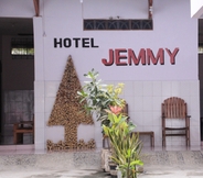 Lobby 2 Jemmy Hotel