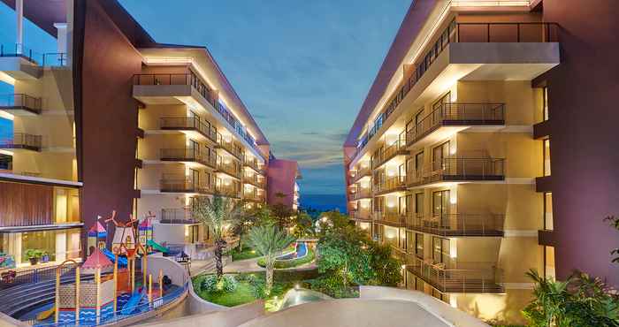 Luar Bangunan Golden Tulip Holland Resort Batu