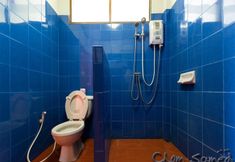 ห้องน้ำภายในห้อง 7 Ban Chom Samed Resort