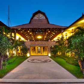 Lobby 1 Mangsit Suites by Holiday Resort Lombok, Taman Langit Lombok Hotels