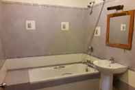 Toilet Kamar Phon Thong Resort