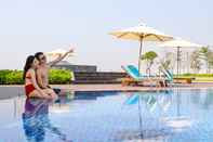 Hồ bơi Boutique Hotels Cocobay Danang