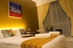 Hazotel Semarang, Rp 327.599