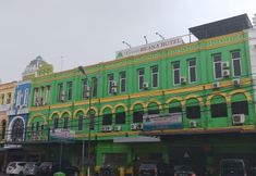 Bangunan 2 OYO 692 Hotel Graha Buana