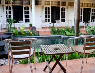 Luar Bangunan 2 Little Pond Homestay