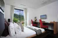 Kamar Tidur By The lake Villas