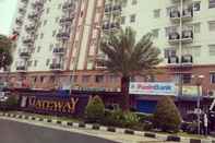 Exterior Luxury Family Room At Apartment Gateway Pesanggrahan