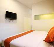 Bedroom 6 Mirah Hotel