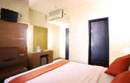 Kamar Tidur 4 Mirah Hotel