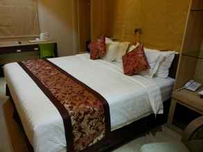 Bedroom 4 Grand Meranti