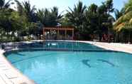 Swimming Pool 3 Hotel Wailiti Beach Resort