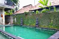 Swimming Pool Umah Diuma