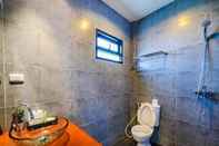 In-room Bathroom Baan Phu Chalong