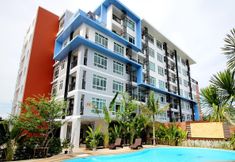Kolam Renang 6 The Bell Condo - B202
