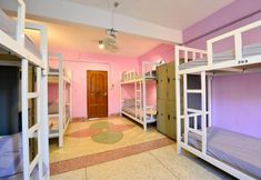 ห้องนอน 3 LAF Cafe & Hostel Pratunam