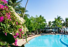 Hồ bơi 5 Hoang Ngoc Beach Resort