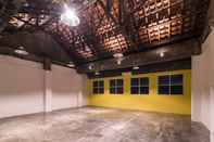 ห้องประชุม Wonderloft Hostel Kota Tua