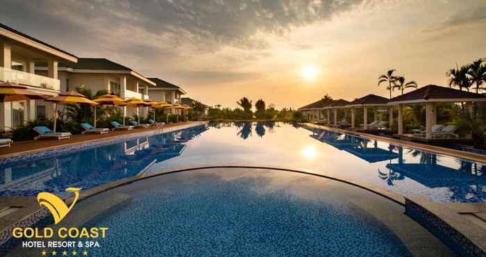 Kolam Renang Gold Coast Hotel Resort & Spa