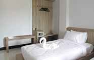 Kamar Tidur 6 Well Timed Hotel