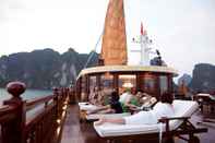 Swimming Pool Emperor Cruises Ha Long