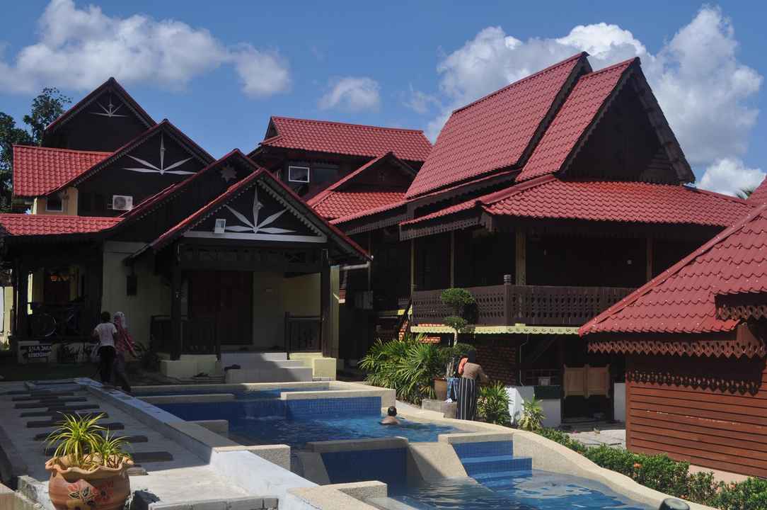 Kampung stay desa murni