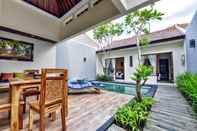 Swimming Pool Yoga Ubud Villa